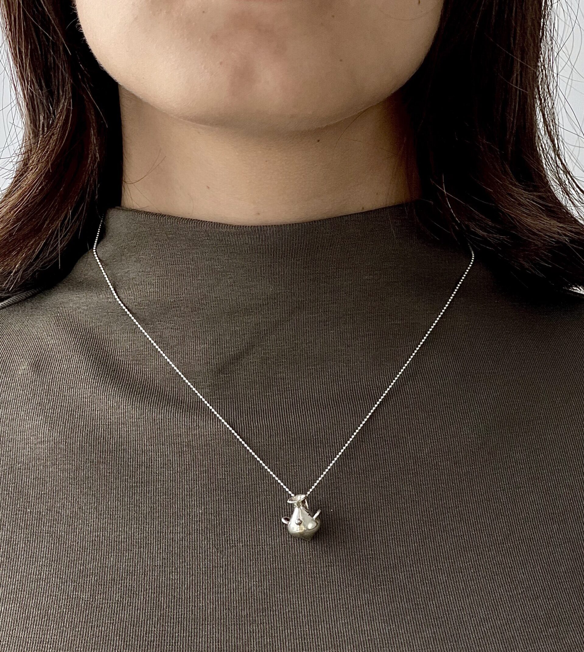 Collar URPU plateado