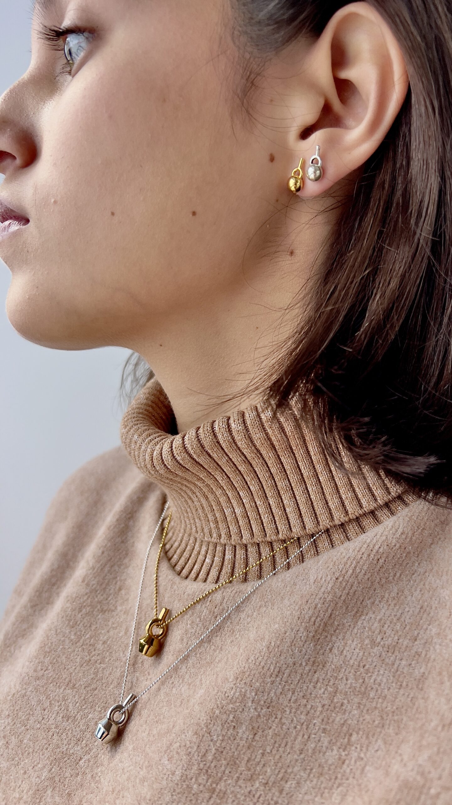 Collar BICONO dorado - Imagen 3